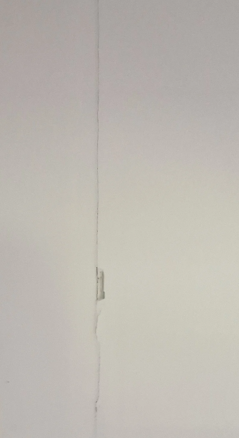 Original cracking along a plasterboard joint