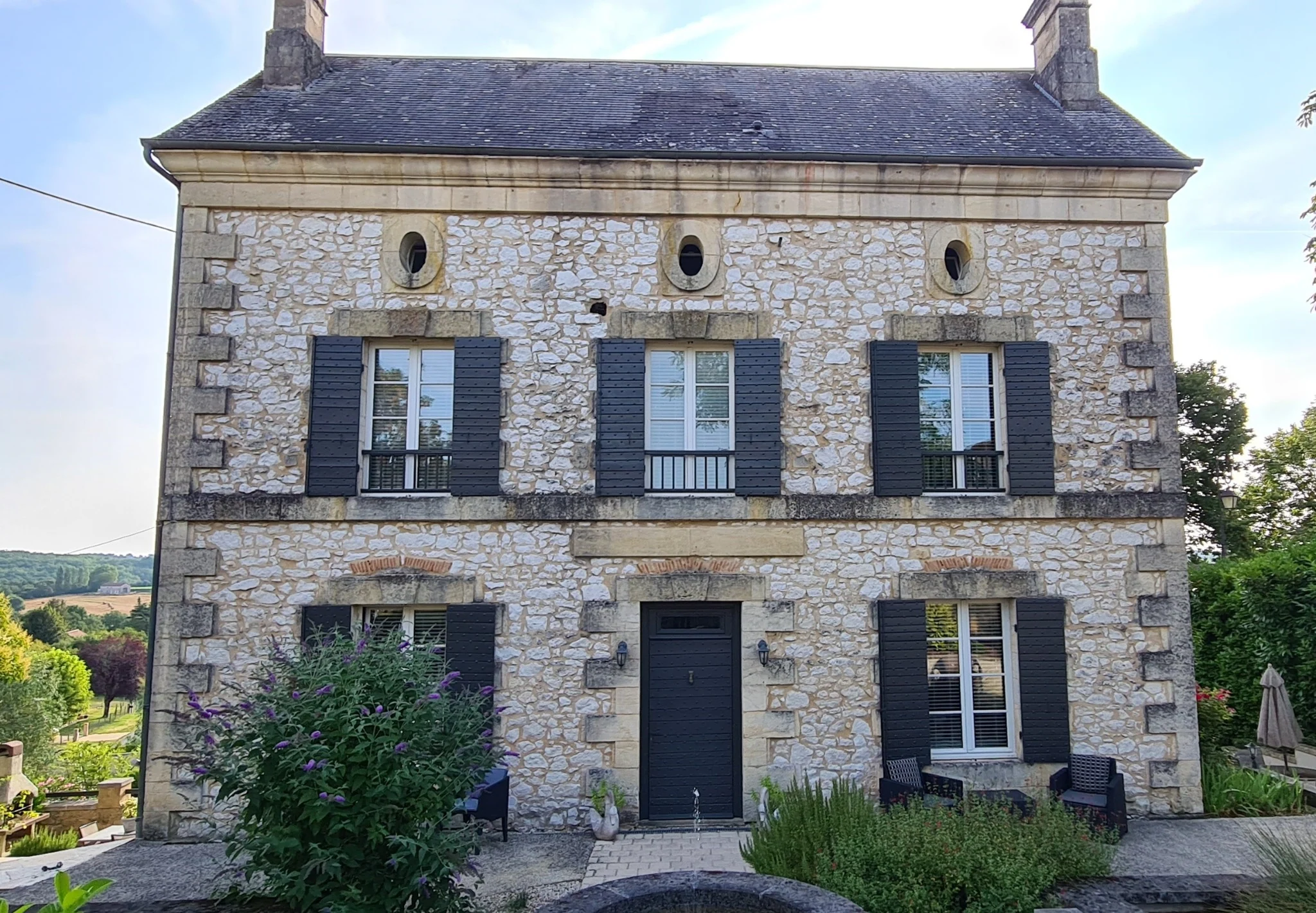 Traditional stone property maintained by Coup de main 24